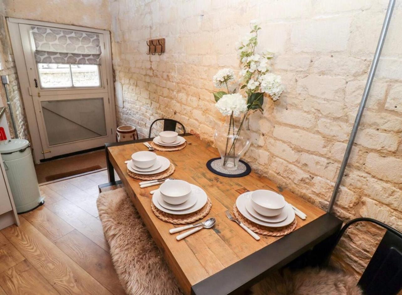 No.4 The Old Coach House